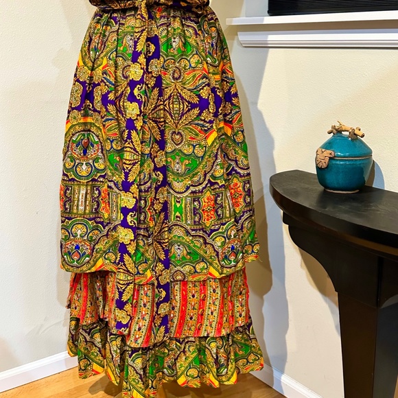Vtg. 70 s Ellen Tracy for I Magnin 3 tier Psychedelic Gypsy Skirt - Sz. L - Picture 12 of 13